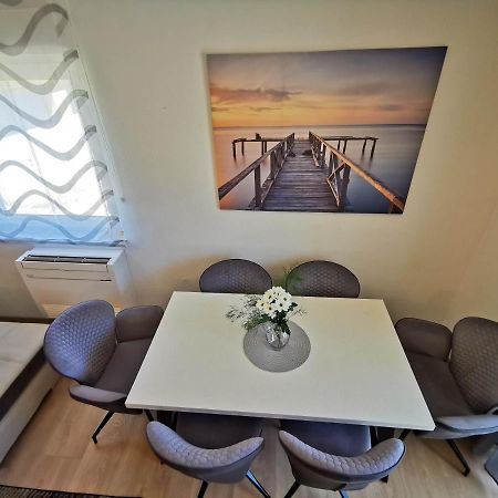 Apartment Liznjan Ngoại thất bức ảnh