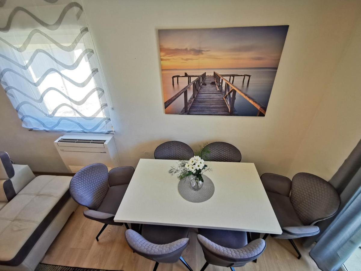 Apartment Liznjan Ngoại thất bức ảnh