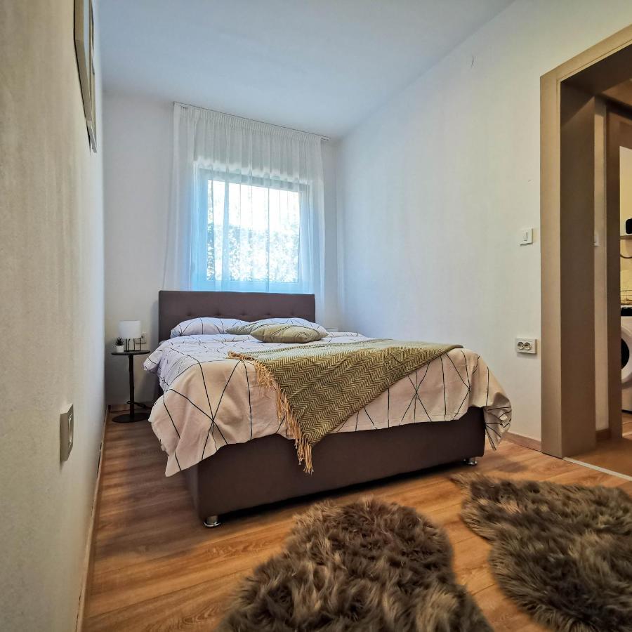 Apartment Liznjan Ngoại thất bức ảnh