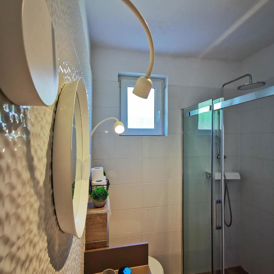 Apartment Liznjan Ngoại thất bức ảnh